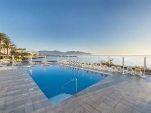 Hotel Atolon & Kaafu Beach Club