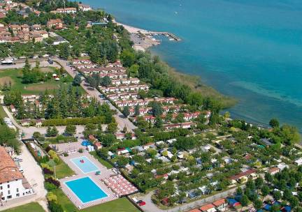 8 daagse vliegvakantie naar San Benedetto Camping Relais in peschiera del garda, italie