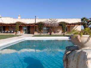 Masseria Misocampo With Garden And Pool