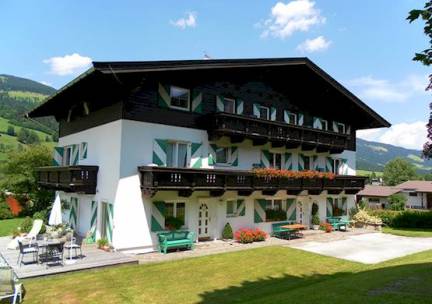 8 daagse vliegvakantie naar Das Christine in brixen im thale, oostenrijk