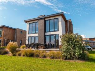 Vakantievilla met havenzicht 10 - persoons