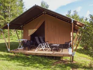 6-persoons Safaritent op vakantiepark de Rhederlaagse Meren