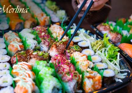 Sushibox (22, 28, 43 of 44 stuks) voor afhaal bij Merlina
