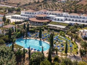 Hotel Sunrise Village