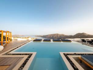 Amaze Suites