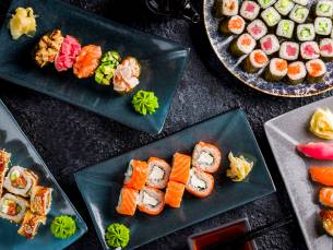 PokÃ©bowl zalm of sushibox (18 stuks)