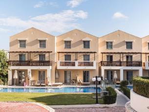 Akron Seascape Resort