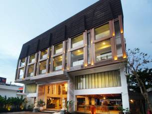 Nadi Hotel Legian