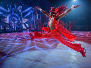 Geniet van een onvergetelijke voorstelling van HOLIDAY ON ICE in Breda! Incl. 4*-hotel, ontbijt en entree! ????