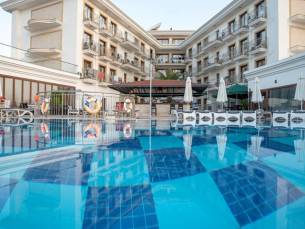 Hotel Pasa Garden Beach