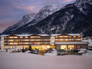 elaya hotel steinplatte