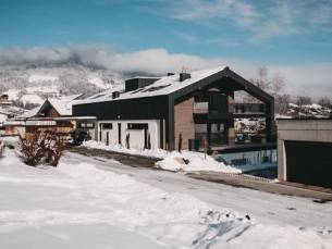 Tanner's Chalet Apartments