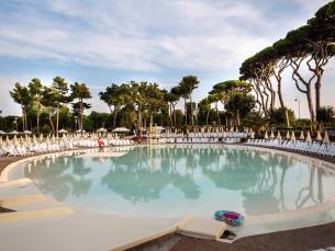 hu Park Albatros Village