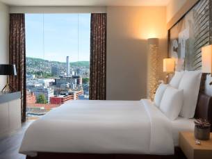 Renaissance Zürich Tower Hotel