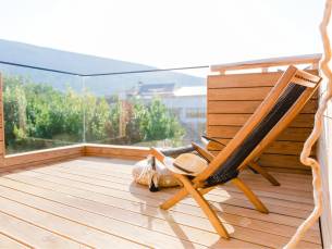 Cooking and Nature Emotional Hotel