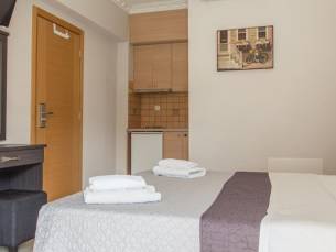 Studio's Georgio Palace