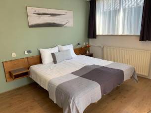 Tweepersoons kamer parterre met terras - Douche/toilet