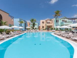 Club Vista Serena