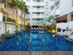 Grand Ixora Kuta Resort