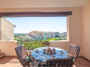 Il Borgo D10 700m From The Beach