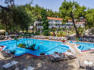 Porfi Beach Hotel