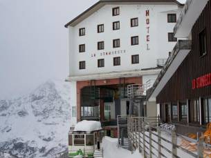 Hotel Lo Stambecco