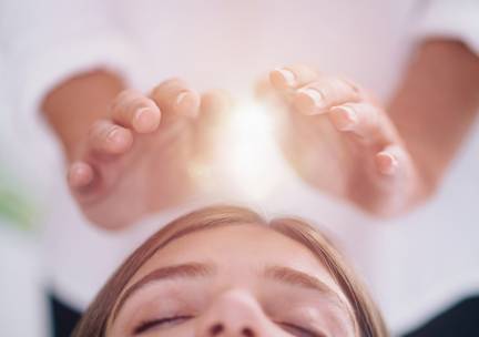 Energetische healing, Reiki, EFT, magnetiseren, aura- en chakrahealing en meer (60 of 75 min)