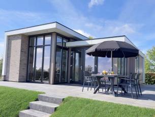 Moderne vakantiewoning voor 4 personen op de Rhederlaagse Meren met Sauna