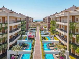 Vouk Hotel & Suites