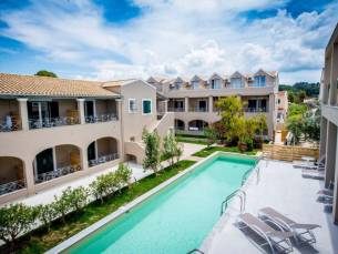 Amour Holiday Resort