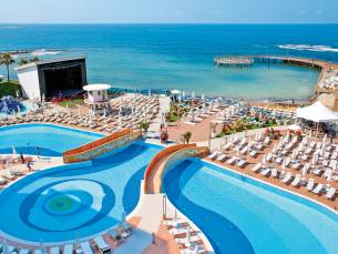 Azura Deluxe Resort en Spa