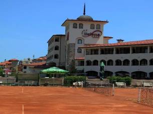 Royal Palace Helena Park