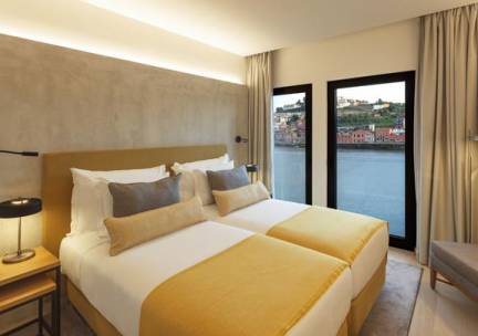 Hotel NEYA Porto