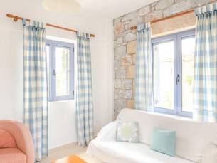 Villas Maniatiko Village