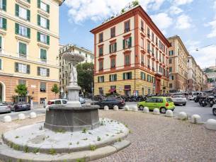 Central Flat In Genova