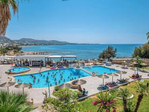 Sunrise Beach Resort