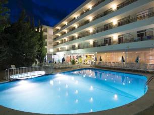 Med Playa Esmeraldas