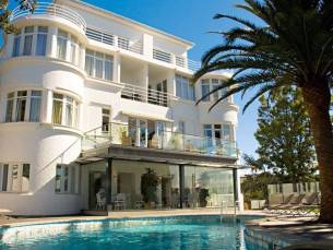 Amazonia Estoril Hotel