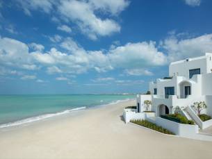 Anantara Santorini Abu Dhabi Retreat