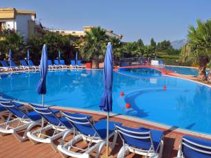 Dolcestate Hotel
