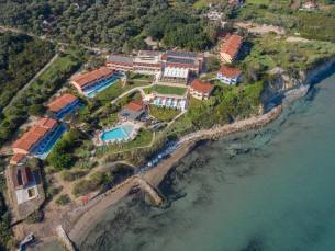 8 daagse vliegvakantie naar Ibiscus Corfu in roda, griekenland