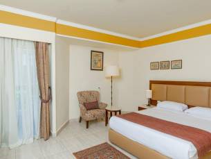 Minamark Beach Resort & Spa