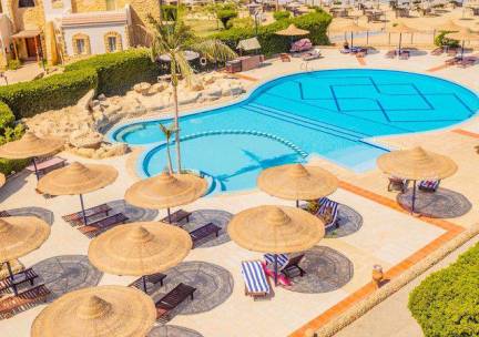 Blend Elphistone Resort