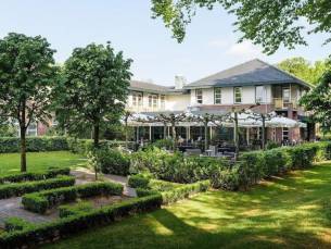 4*-hotel in de bosrijke omgeving van Friesland bij Heerenveen incl. ontbijt