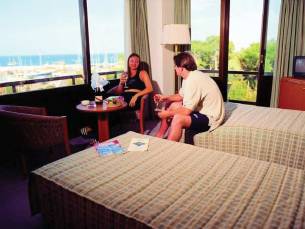 &Ouml;zkaymak Marina Hotel