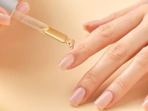 Manicurebehandeling + BIAB (50 min)