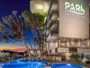 Carine Hotel Park