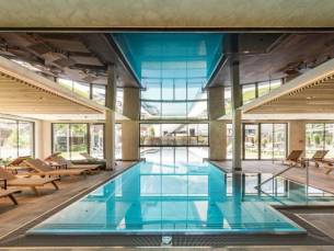 LUXE wintersportvakantie in 4*-wellnesshotel in Mayrhofen in het Zillertal incl. ontbijt, 4-gangendiner, wellness, zwembad en GRATIS parkeren!
