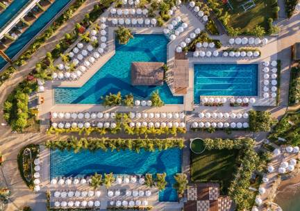 Mylome Luxury Hotel & Resort