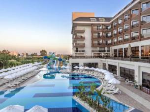 Glamour Resort & Spa